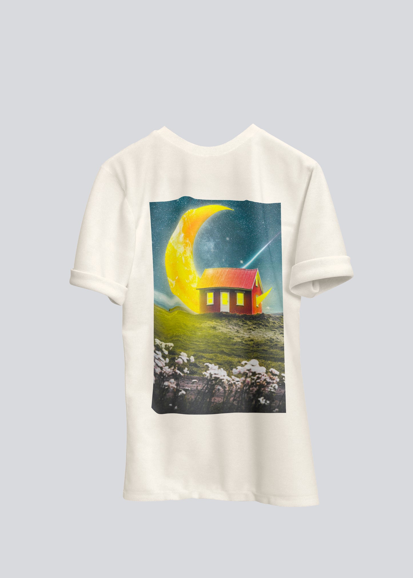 Luna nella casa Oversized Street Style Tee for Anyone - Il Kave